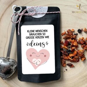 Personalisiertes Abschiedsgeschenk für die Erzieherin oder Lehrerin - Tee Geschenk "Kleine Menschen brauchen so große Herzen wie deins"